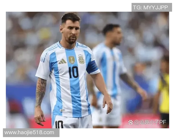 九大足球巨星云集聚焦 解析当代足坛明星背后的精彩故事 九大足球巨星云集聚焦 解析当代足坛明星背后的精彩故事