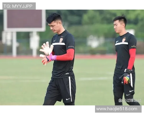 瘦高身材的足球天才,如何凭借灵活技巧征服绿茵场 瘦高身材的足球天才,如何凭借灵活技巧征服绿茵场